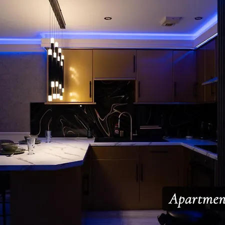 The Opulence * Bradford (West Yorkshire)